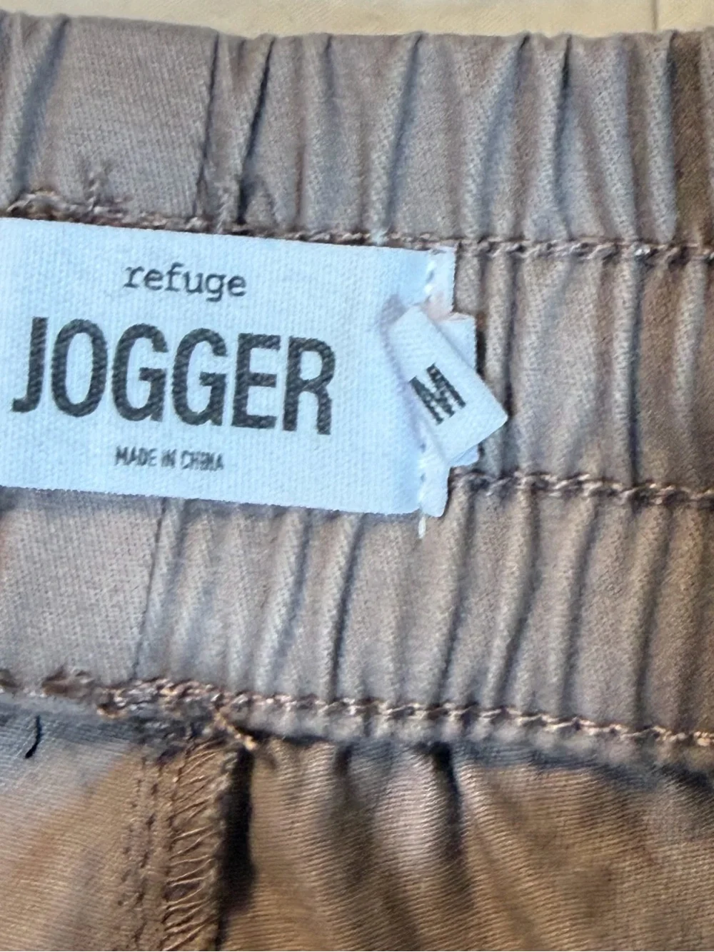rue21 Refuge Cargo Joggers M NWT Elastic Waist Mid Rise Utility Pants Taupe